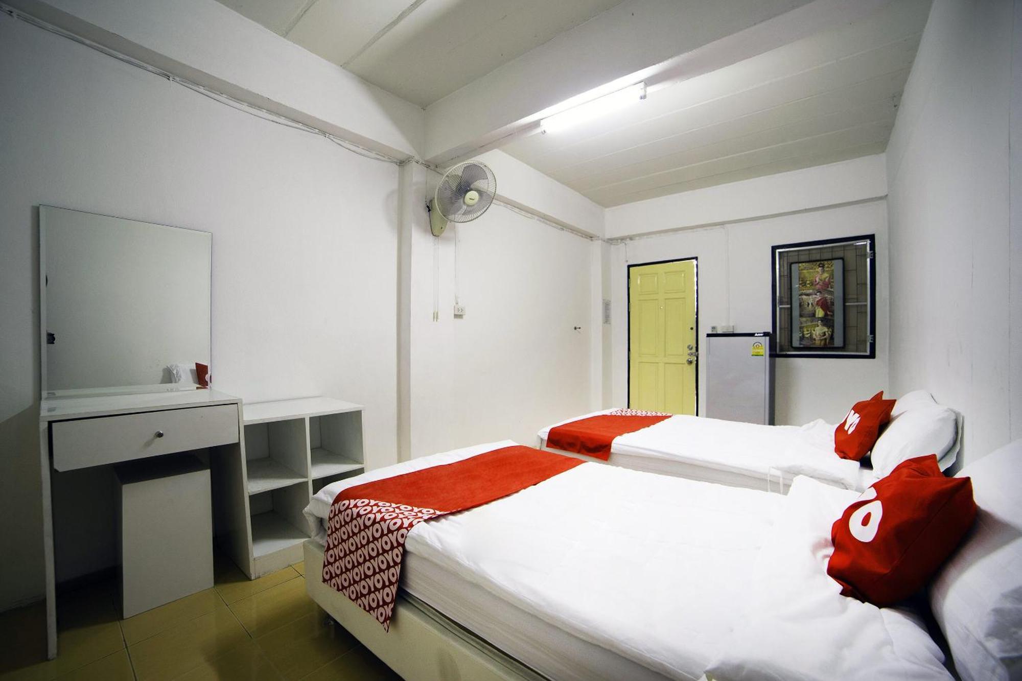 Oyo 560 Chang Hostel Suvarnabhumi バンコク都 エクステリア 写真