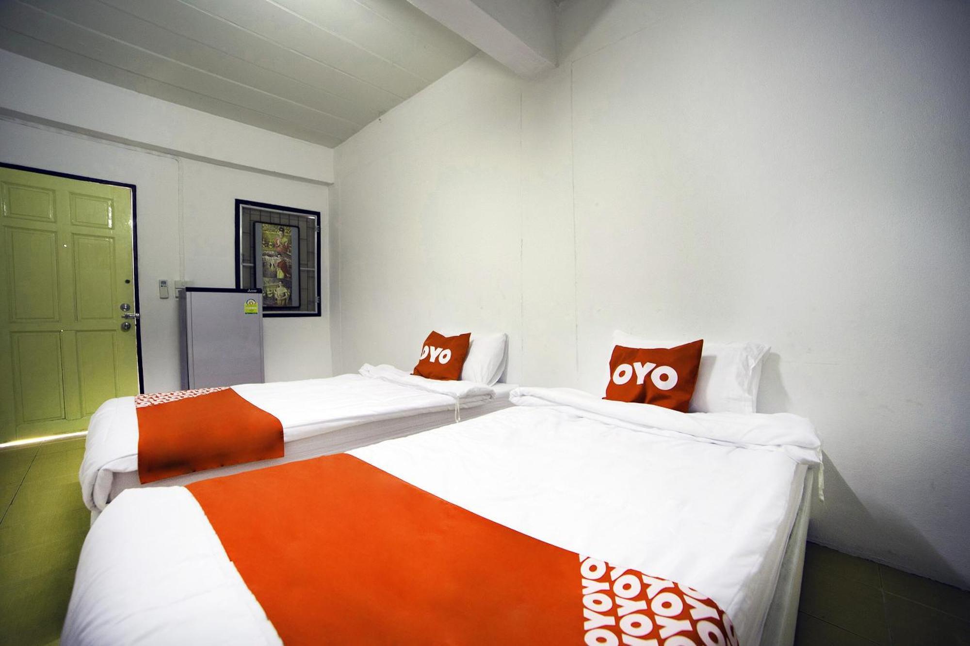 Oyo 560 Chang Hostel Suvarnabhumi バンコク都 エクステリア 写真